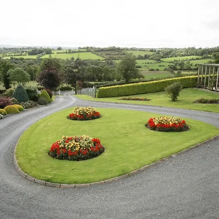 The Arches Farma